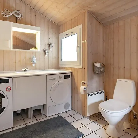 6 Person In Casa vacanze Saltum