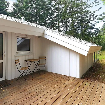 6 Person In * Saltum